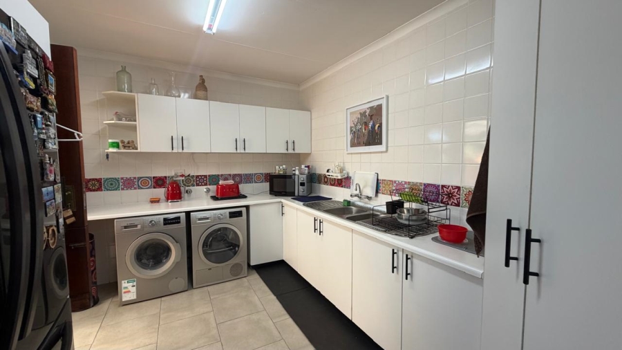 3 Bedroom Property for Sale in Heather Park Western Cape